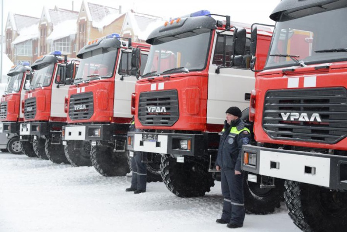 Пожарные подразделения Ханты-Мансийского района получили новую технику отечественного производства
