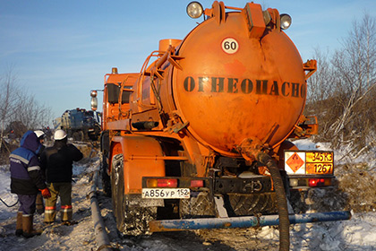 У оренбургского села Поникла прорвало нефтепровод